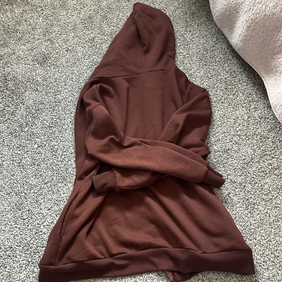 Women’s XL Forever 21 brown zip up hoodie. - Picture 2 of 2